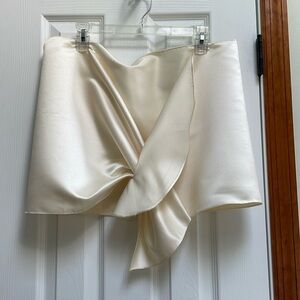 Ivory satin shawl, evening / bridal wrap. NWOT